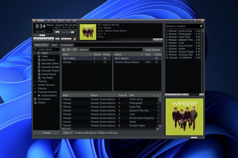 Winamp.  Winamp never changes.